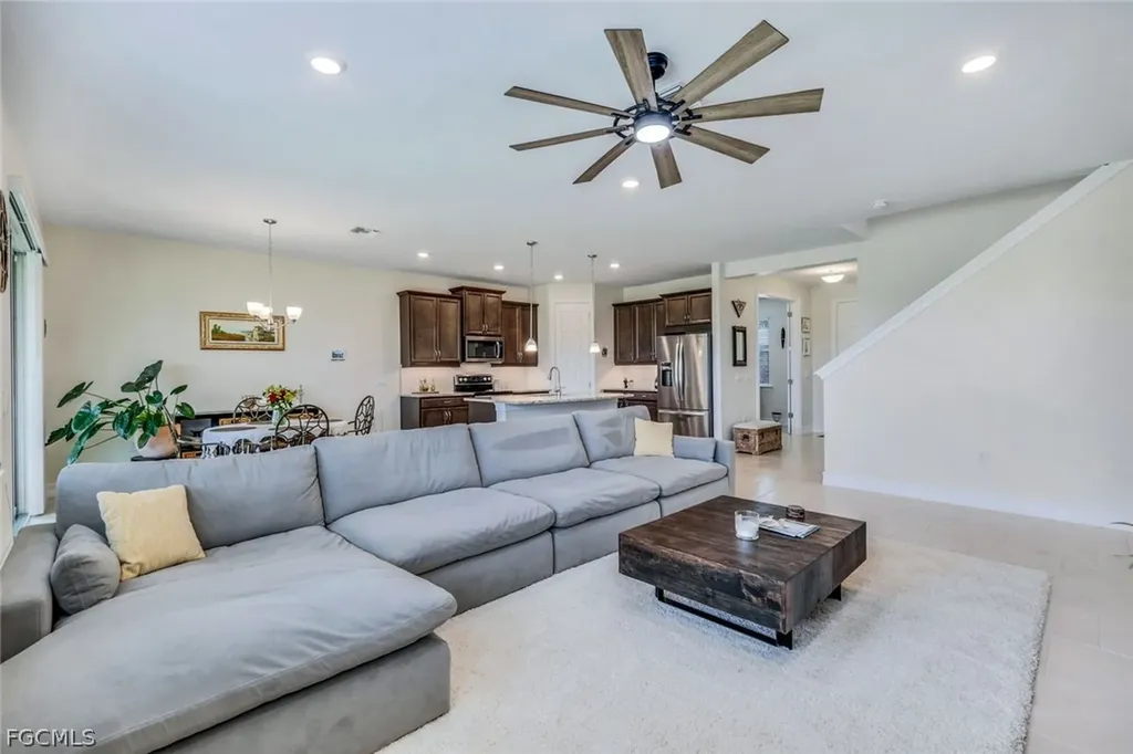 421 Coral Reef Place Cape Coral FL 33993