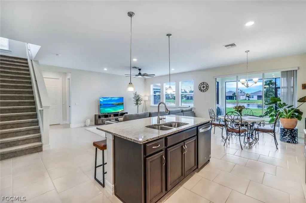 421 Coral Reef Place Cape Coral FL 33993