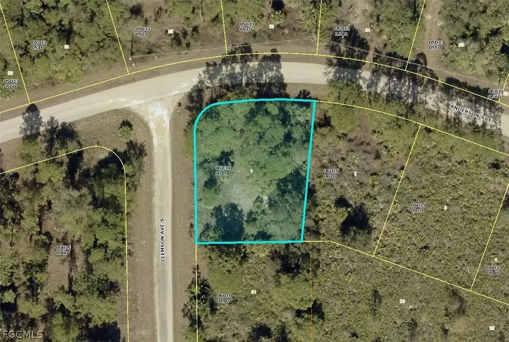 1028 Anderson Street Lehigh Acres FL 33974