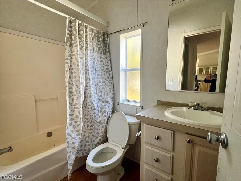 4096 Blue Cypress Court Labelle FL 33935