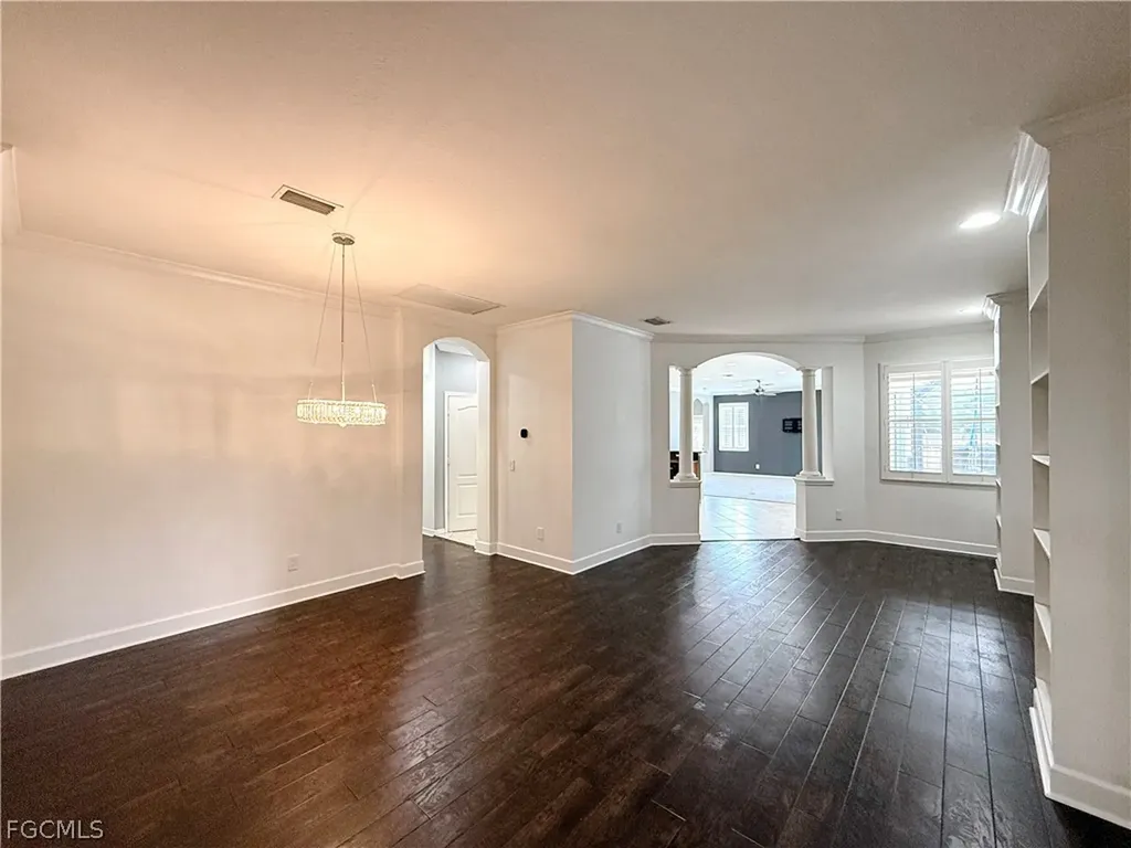 2822 Via Piazza Loop Fort Myers FL 33905