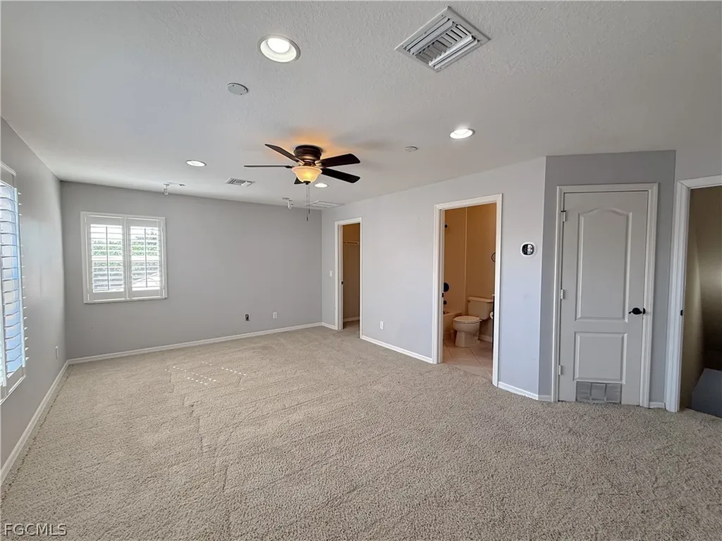2822 Via Piazza Loop Fort Myers FL 33905