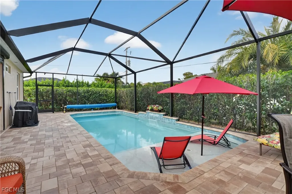 1807 SW 40th Terrace Cape Coral FL 33914