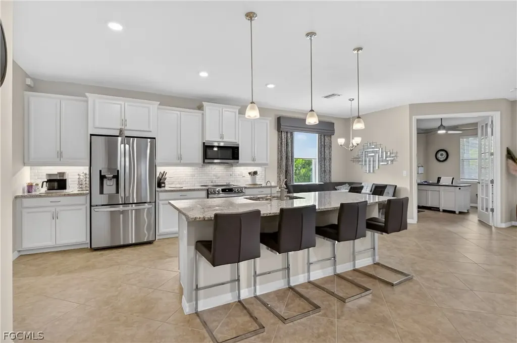 1807 SW 40th Terrace Cape Coral FL 33914