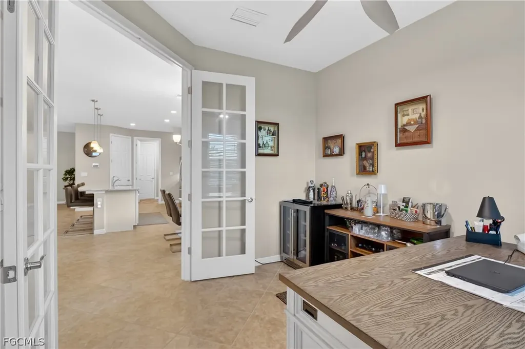 1807 SW 40th Terrace Cape Coral FL 33914