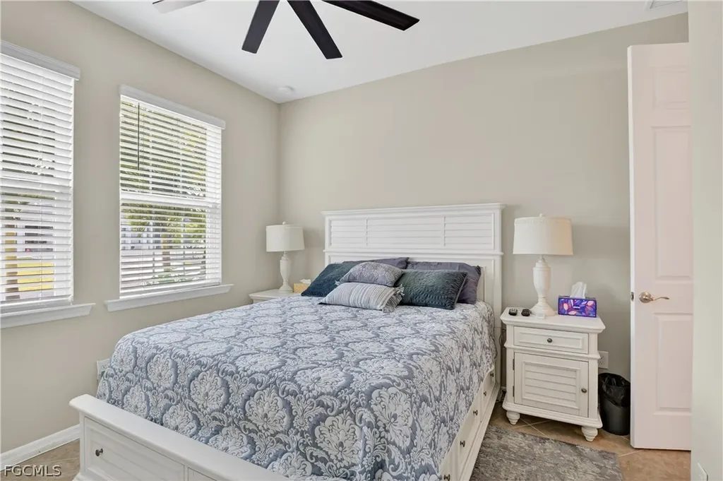 1807 SW 40th Terrace Cape Coral FL 33914