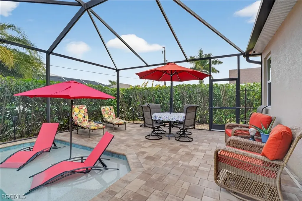 1807 SW 40th Terrace Cape Coral FL 33914