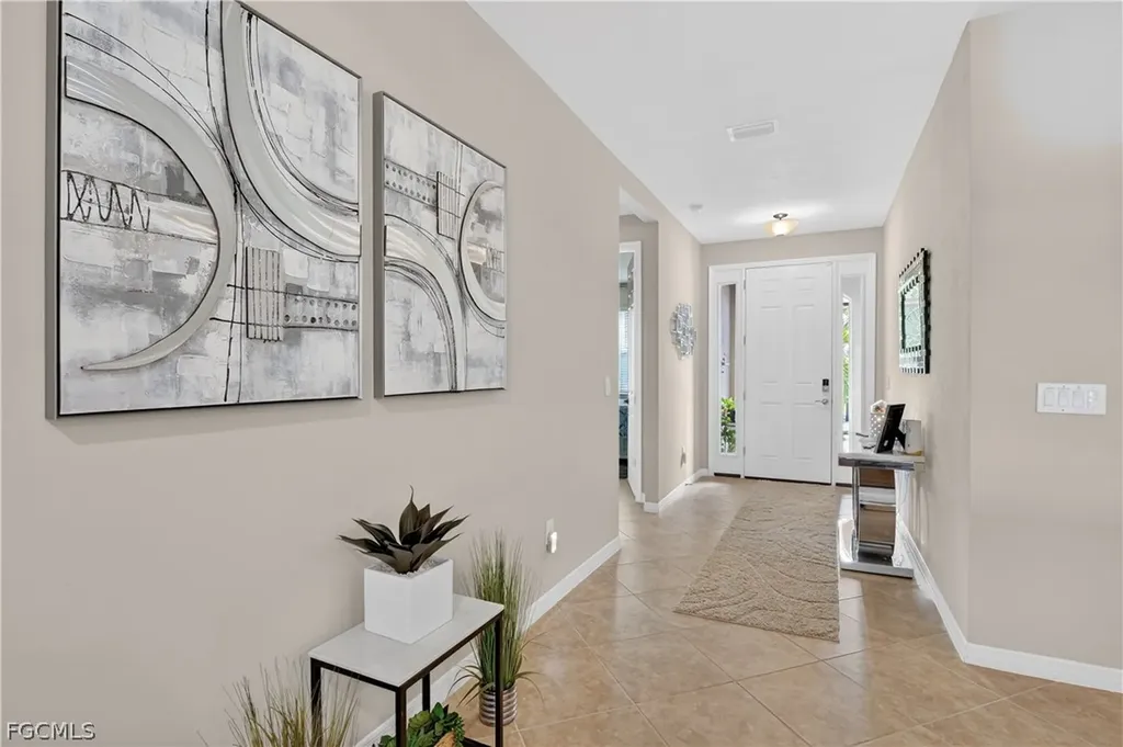 1807 SW 40th Terrace Cape Coral FL 33914