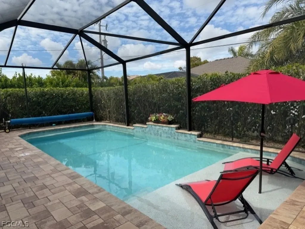 1807 SW 40th Terrace Cape Coral FL 33914