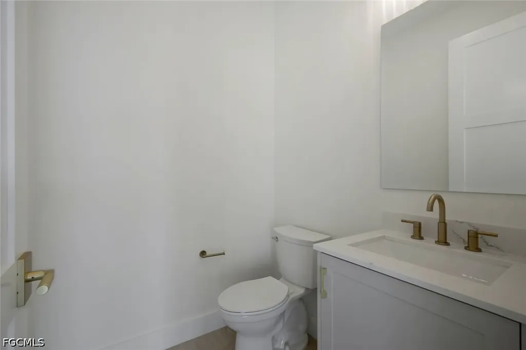 3815 NW 22nd Terrace Cape Coral FL 33993