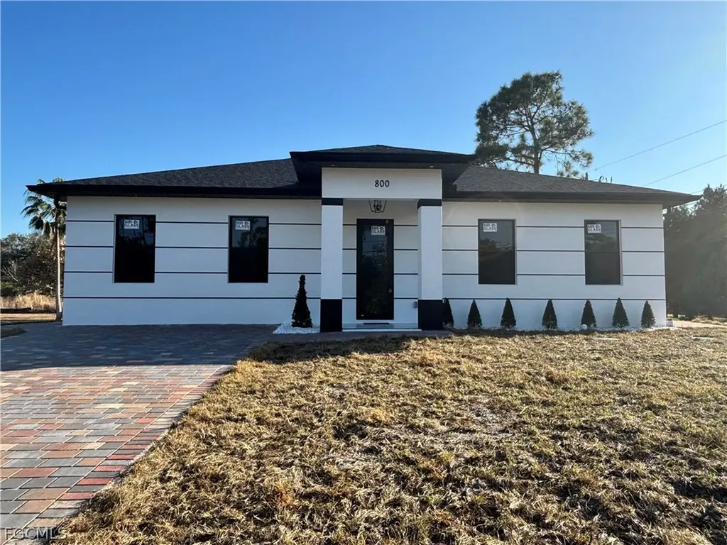 800 E 5th Street Lehigh Acres FL 33972