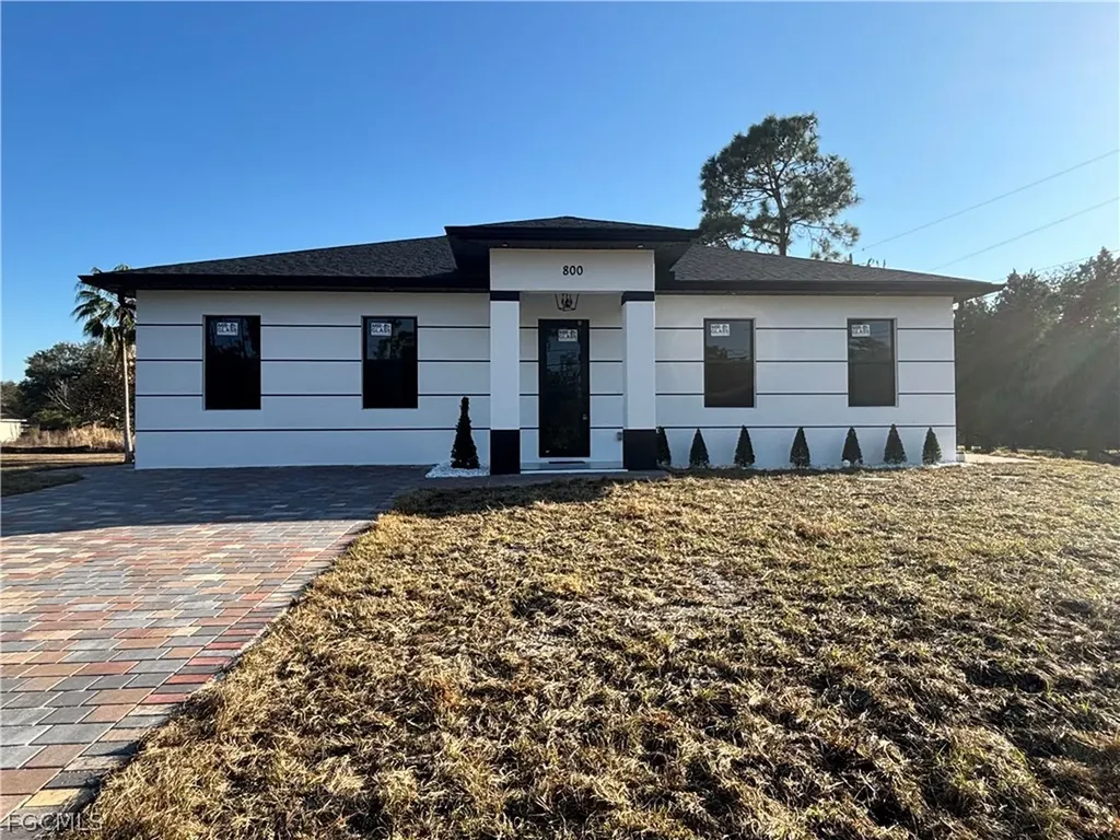 800 E 5th Street Lehigh Acres FL 33972