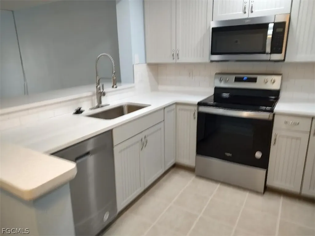 4928 Vincennes Street Cape Coral FL 33904
