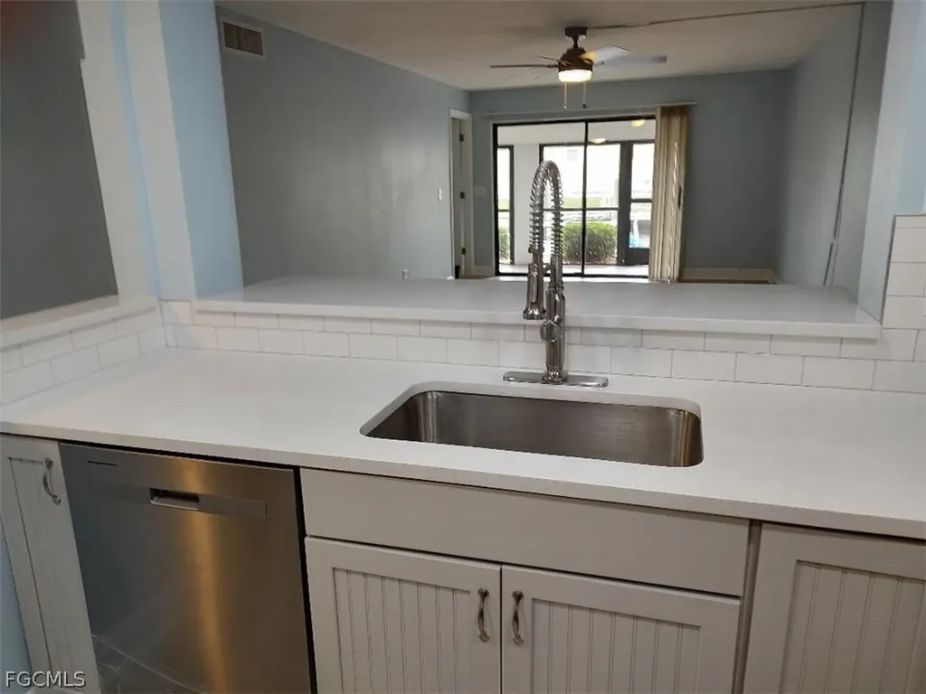 4928 Vincennes Street Cape Coral FL 33904