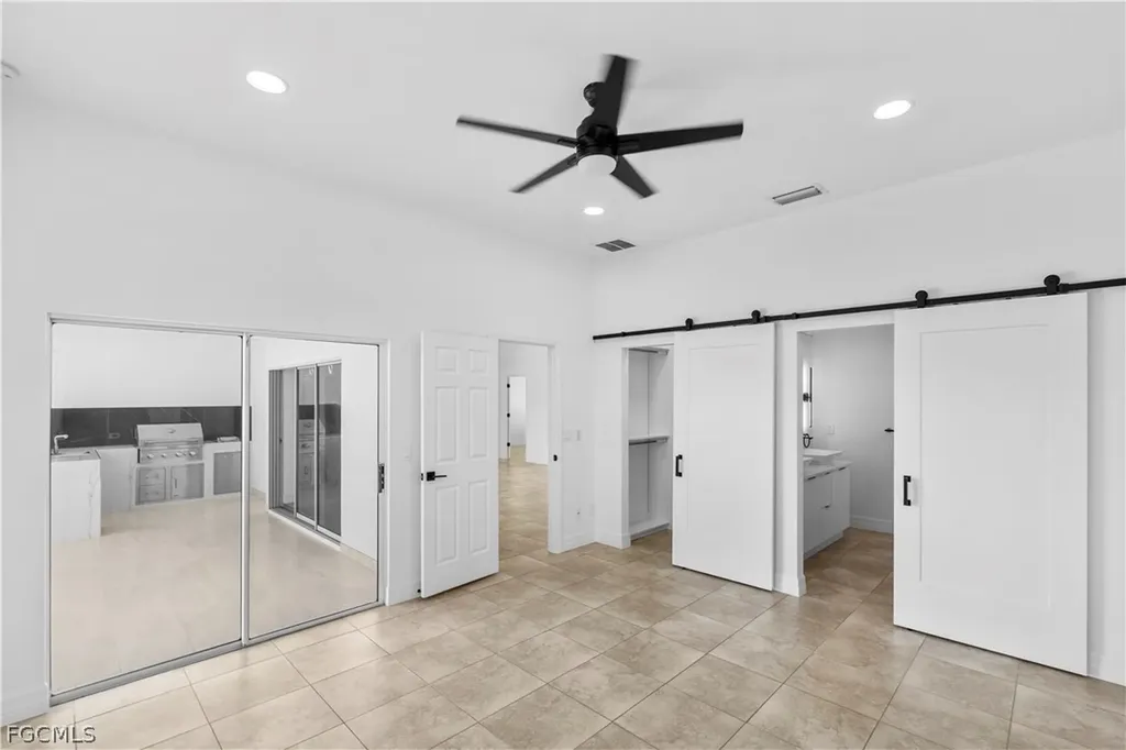 401 NW 27th Avenue Cape Coral FL 33993