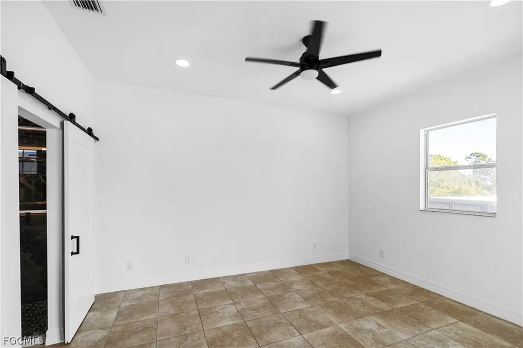 401 NW 27th Avenue Cape Coral FL 33993