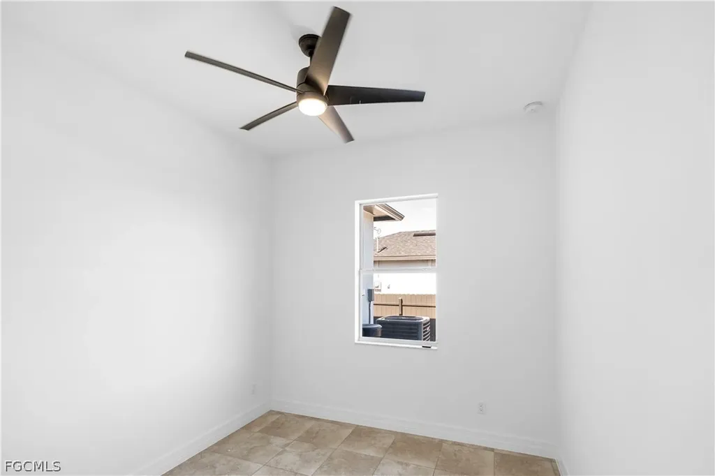 401 NW 27th Avenue Cape Coral FL 33993