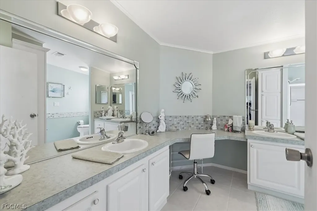 16235 Charleston Avenue Fort Myers FL 33908