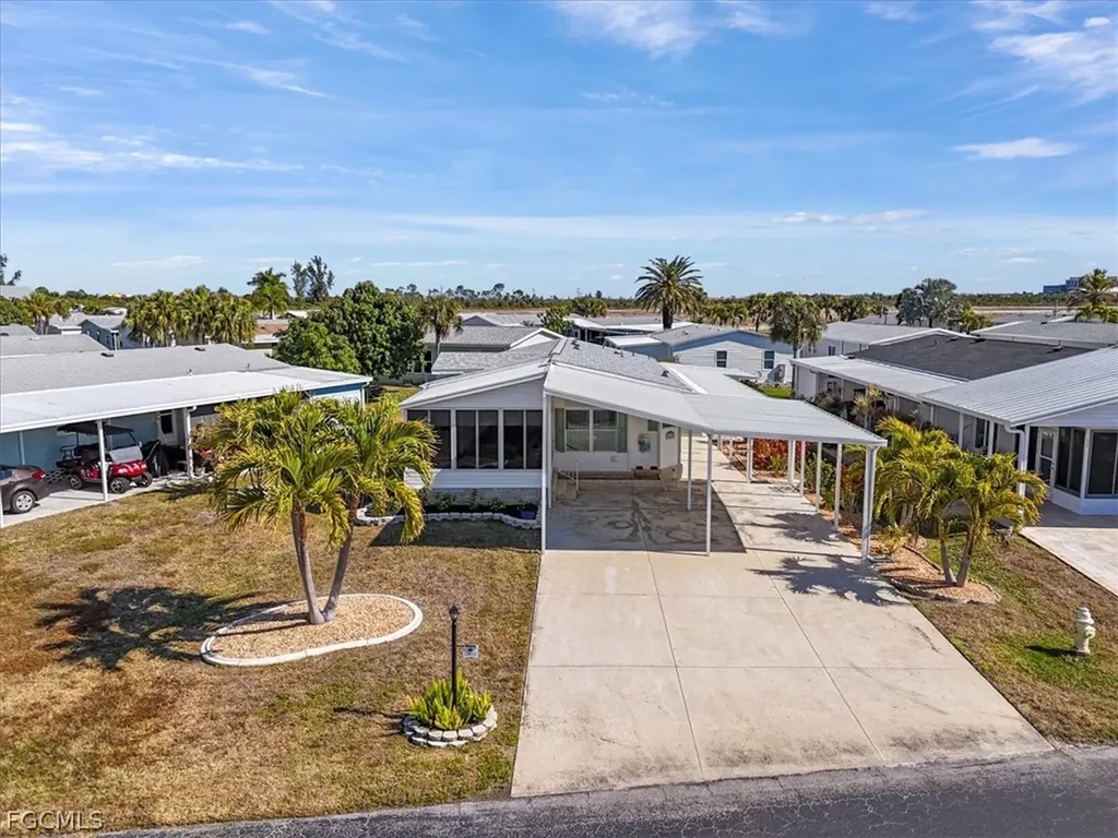 16235 Charleston Avenue Fort Myers FL 33908