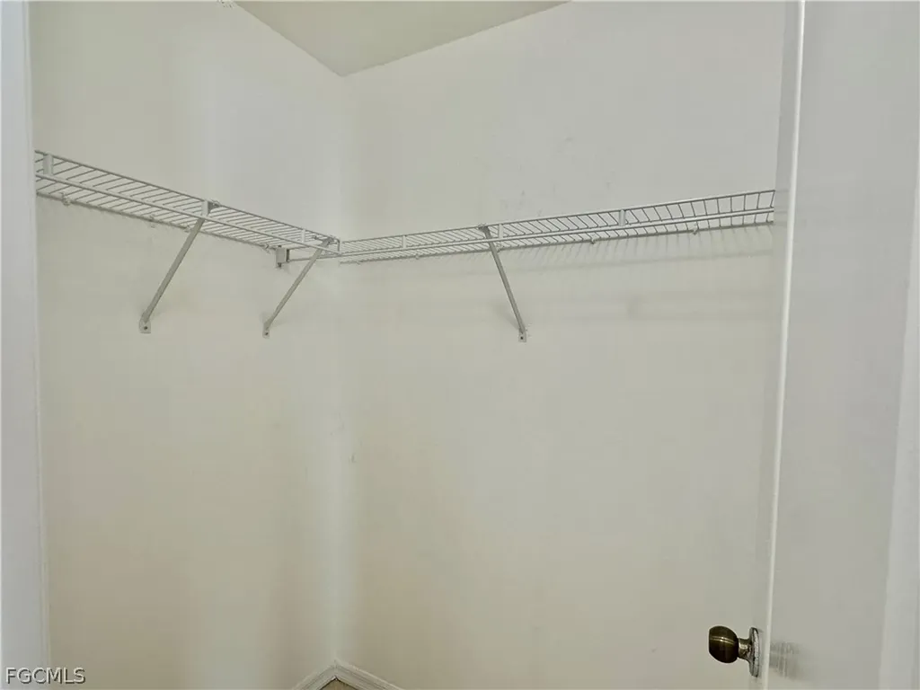 2015 Xelda Avenue N Lehigh Acres FL 33971