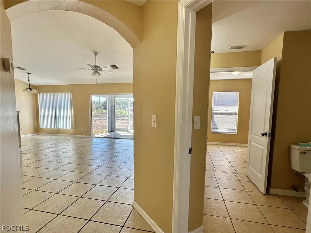 2015 Xelda Avenue N Lehigh Acres FL 33971