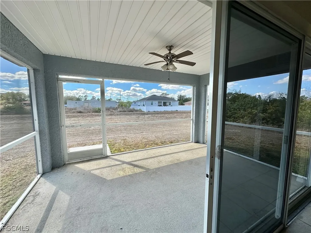 2015 Xelda Avenue N Lehigh Acres FL 33971
