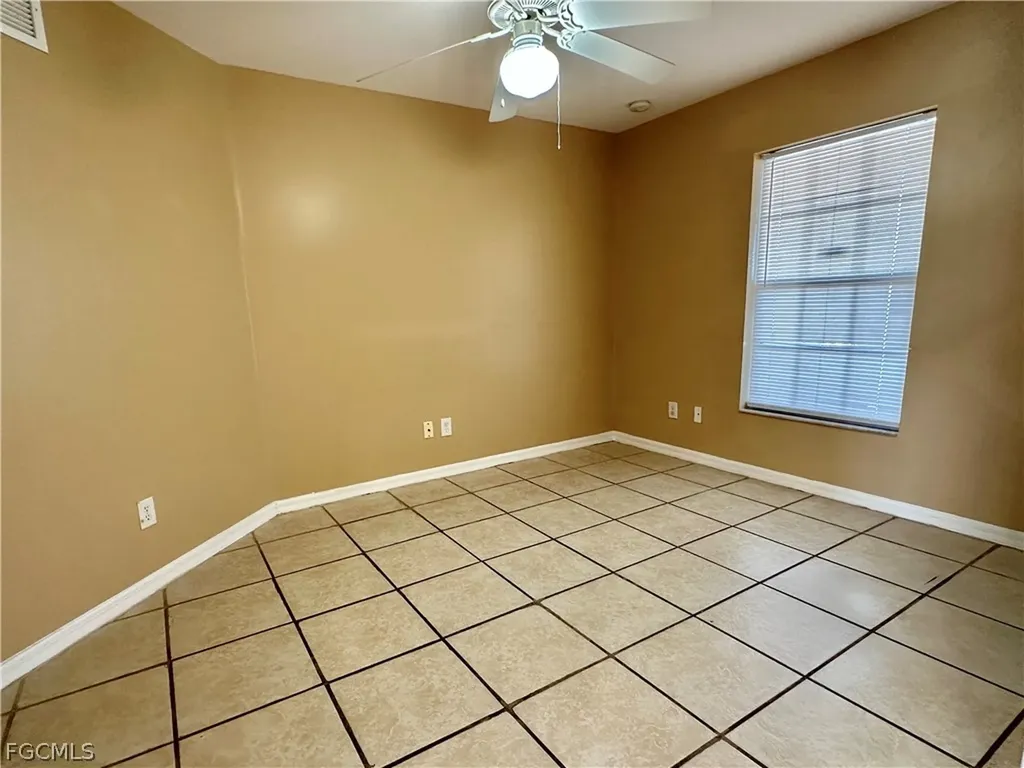 2015 Xelda Avenue N Lehigh Acres FL 33971