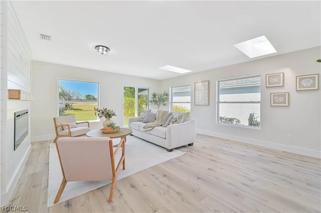 20844 Country Barn Drive Estero FL 33928