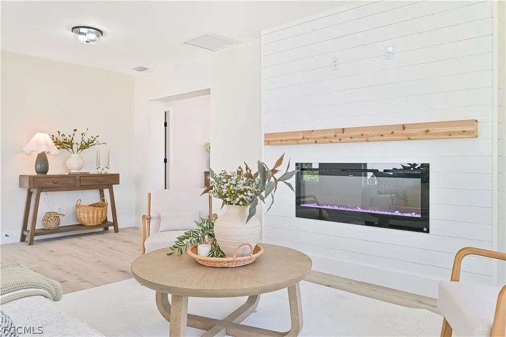 20844 Country Barn Drive Estero FL 33928