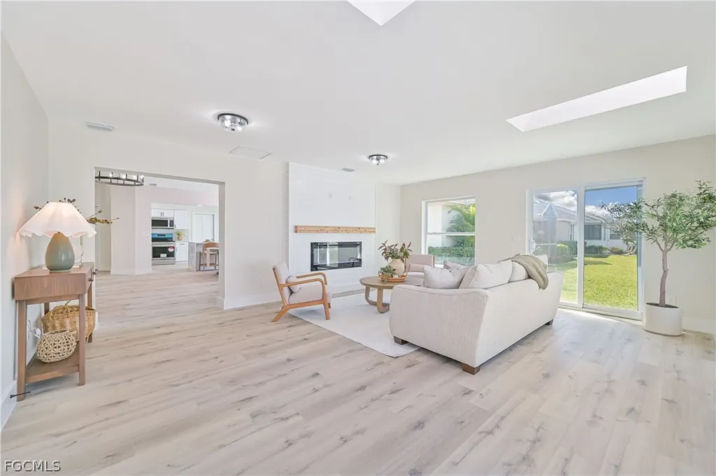 20844 Country Barn Drive Estero FL 33928