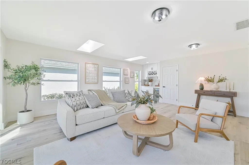 20844 Country Barn Drive Estero FL 33928