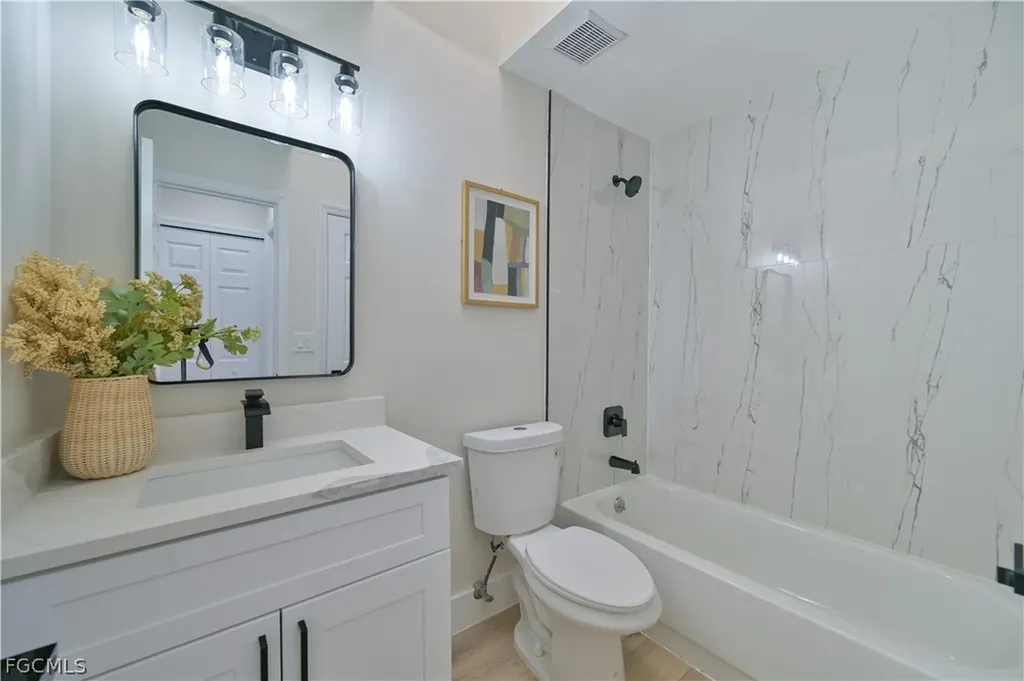 20844 Country Barn Drive Estero FL 33928