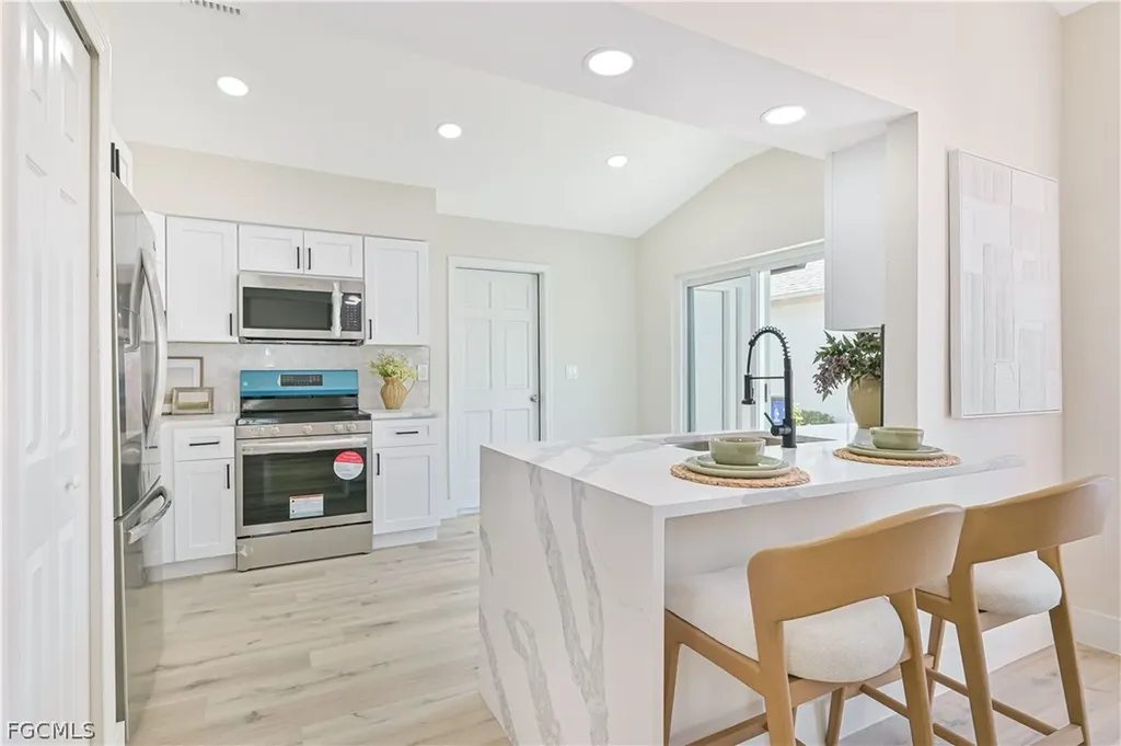 20844 Country Barn Drive Estero FL 33928