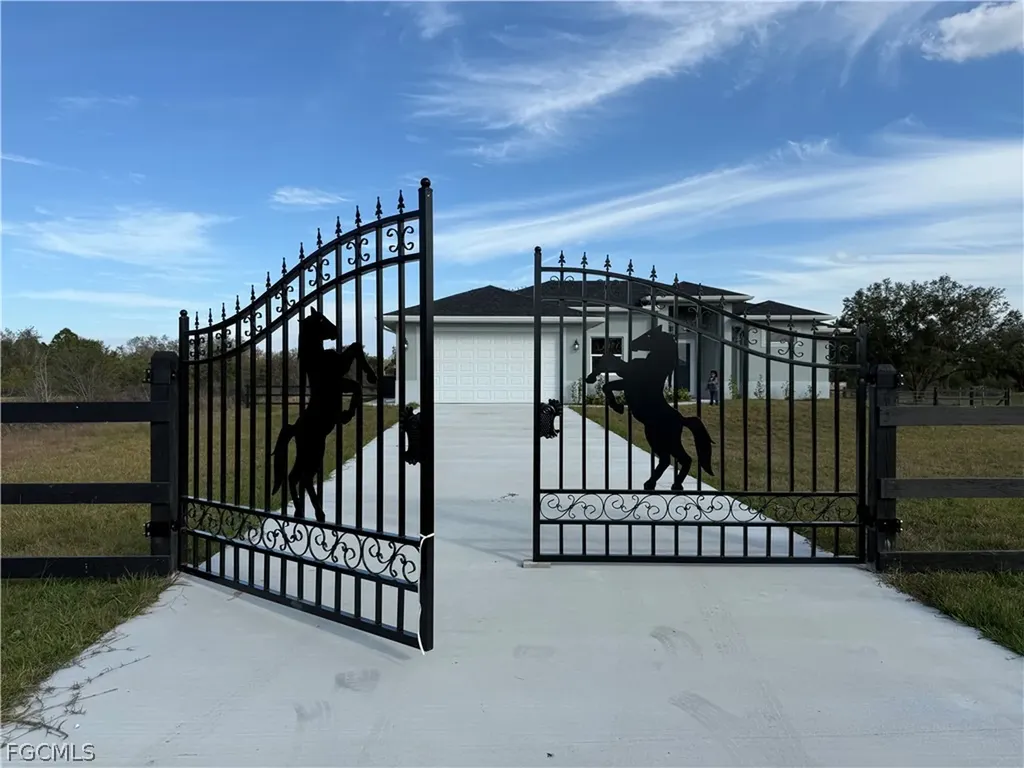 665 N Olivo Street Clewiston FL 33440