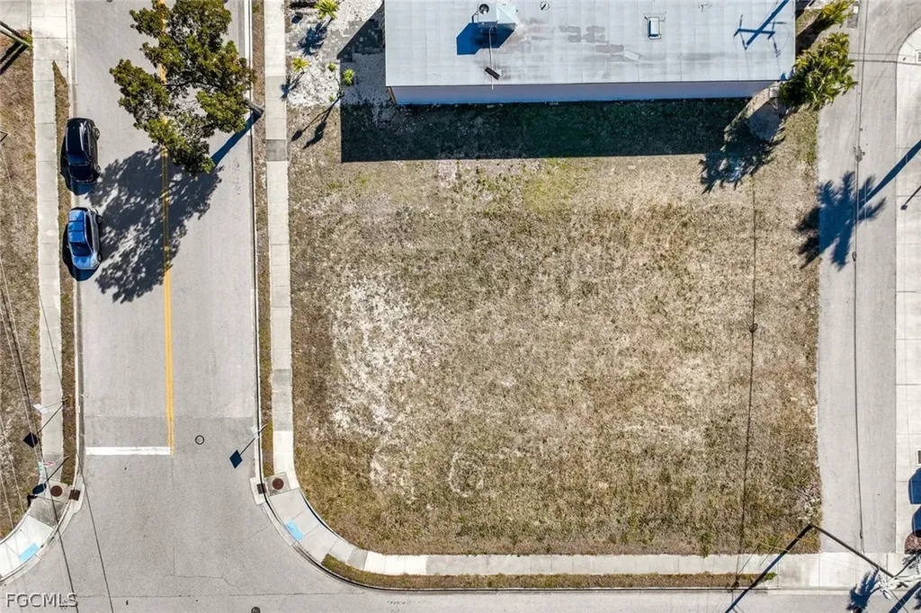 4632 SE 15th Avenue Cape Coral FL 33904