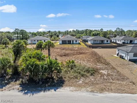 3225 59TH Street W Lehigh Acres FL 33971