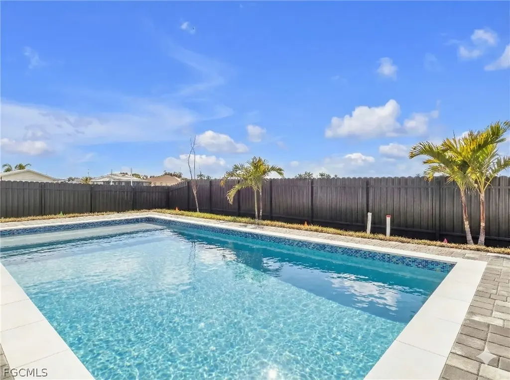 1420 Old Burnt Store Road N Cape Coral FL 33993