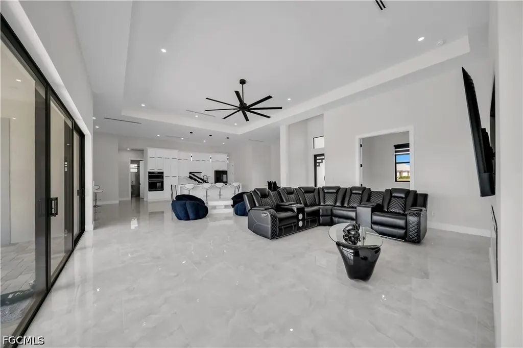 302 El Dorado Boulevard N Cape Coral FL 33993