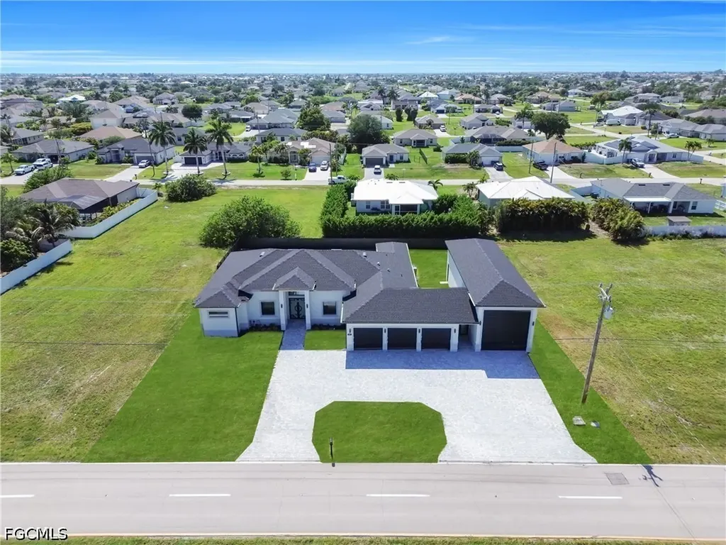 302 El Dorado Boulevard N Cape Coral FL 33993
