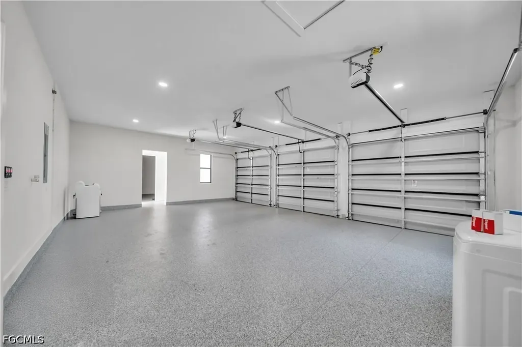 302 El Dorado Boulevard N Cape Coral FL 33993