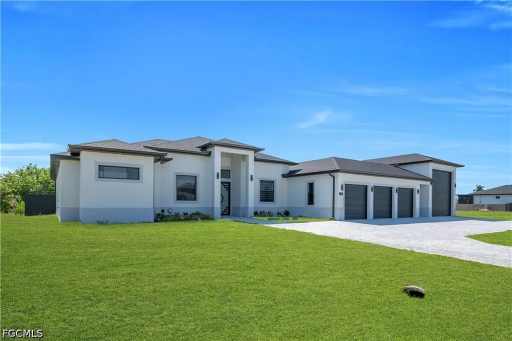 302 El Dorado Boulevard N Cape Coral FL 33993