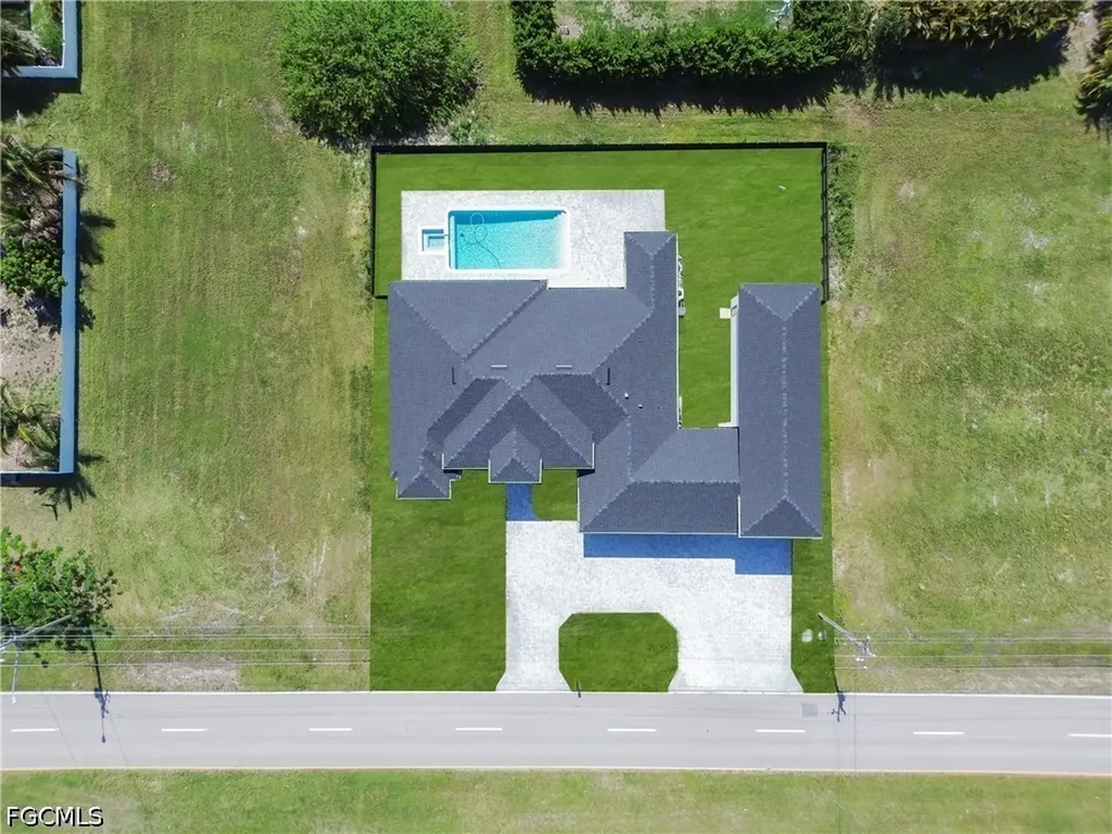302 El Dorado Boulevard N Cape Coral FL 33993