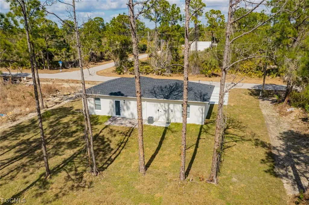 1120 Ravenswood Street E Lehigh Acres FL 33974
