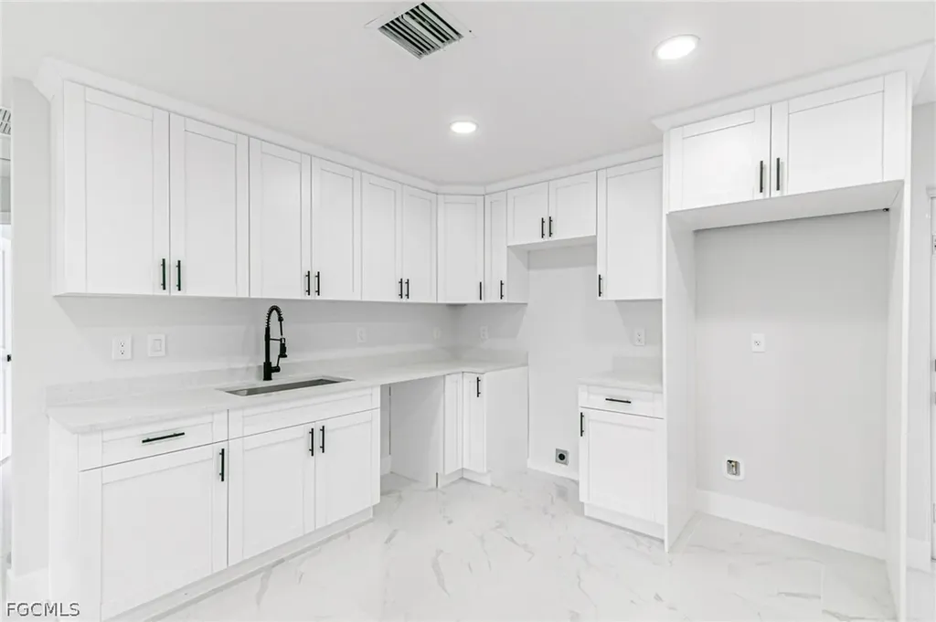 1120 Ravenswood Street E Lehigh Acres FL 33974