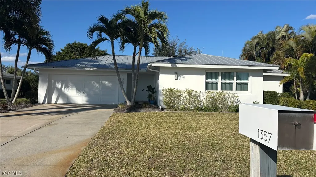 1357 Kingswood Court Fort Myers FL 33919