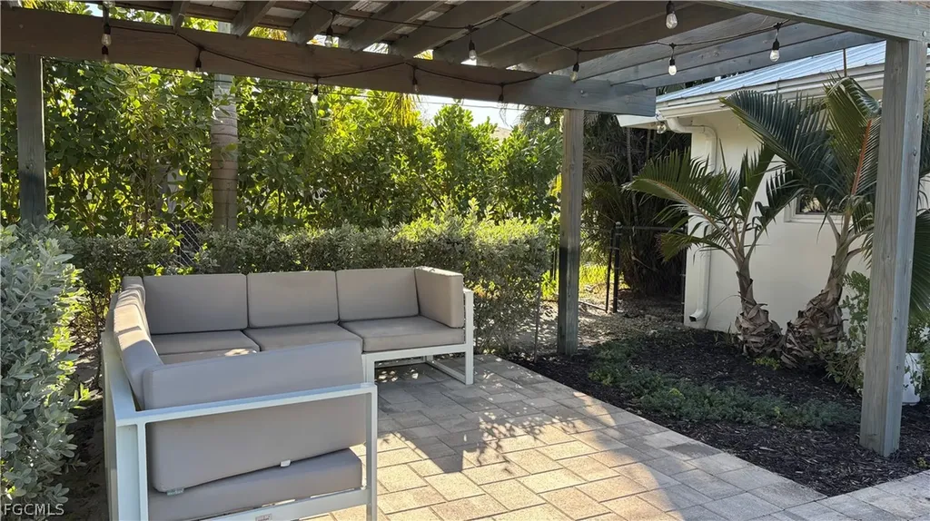 1357 Kingswood Court Fort Myers FL 33919
