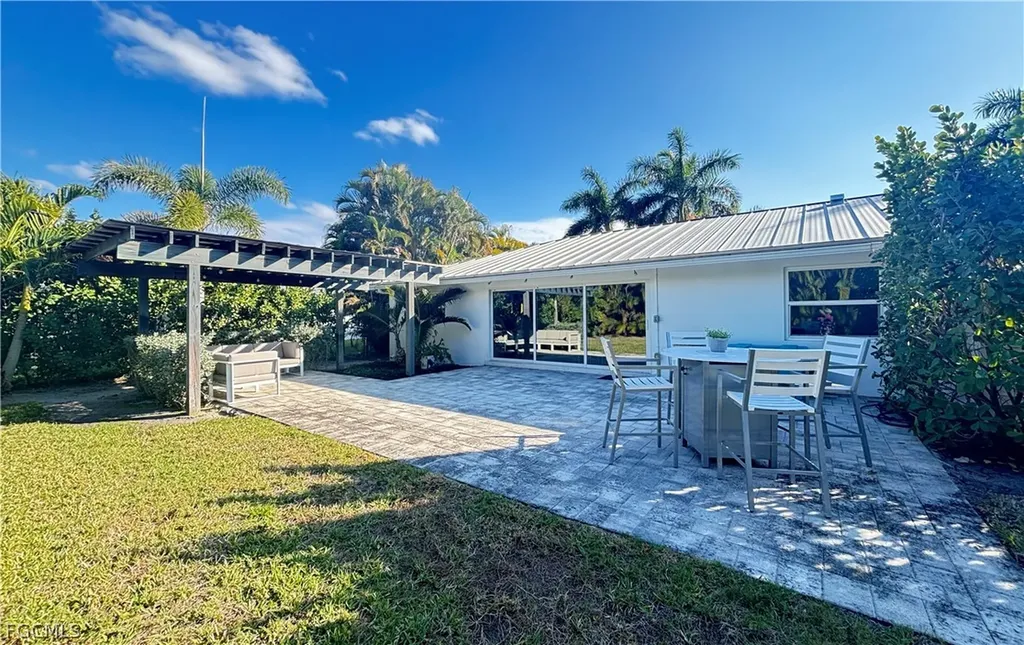 1357 Kingswood Court Fort Myers FL 33919