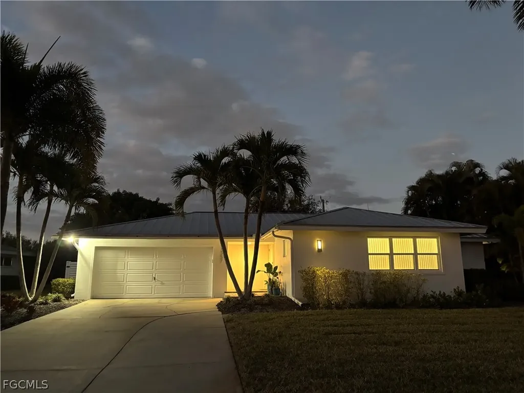 1357 Kingswood Court Fort Myers FL 33919