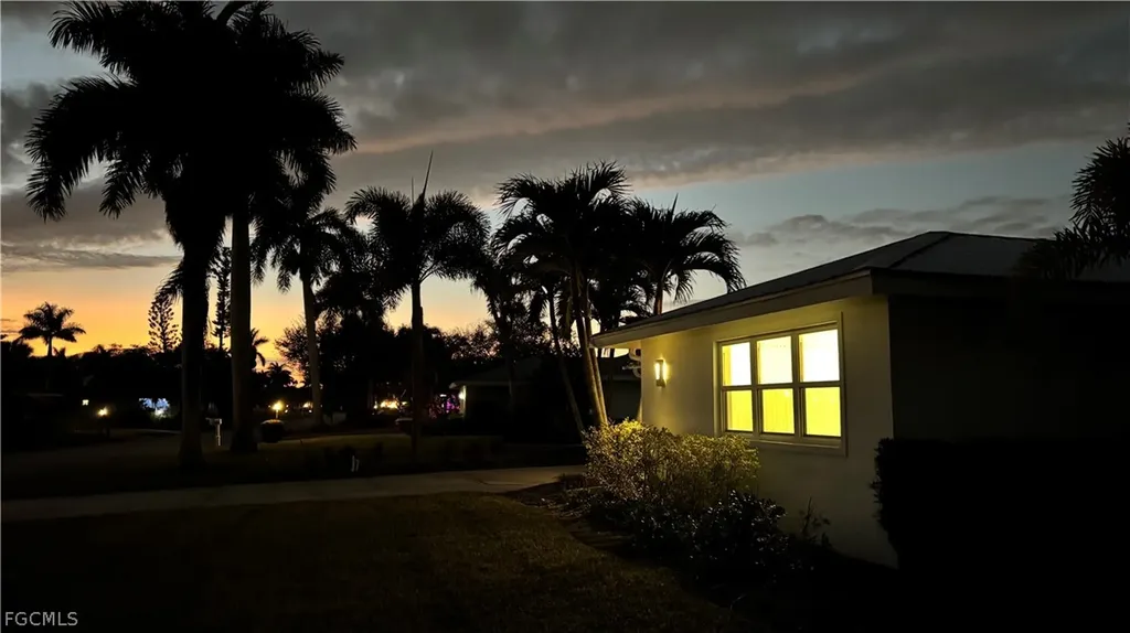 1357 Kingswood Court Fort Myers FL 33919
