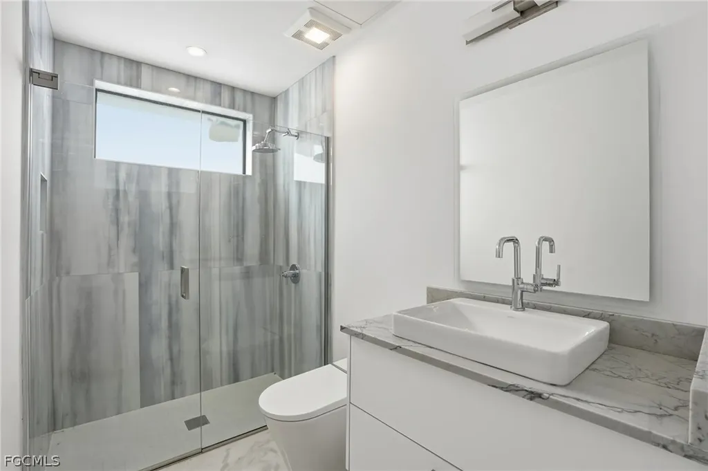 5735 Riverside Drive Cape Coral FL 33904